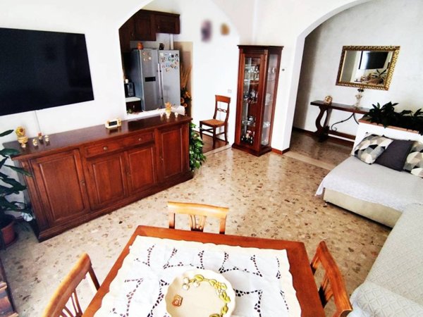 appartamento in vendita a Marnate