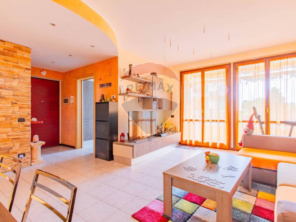 appartamento in vendita a Marnate