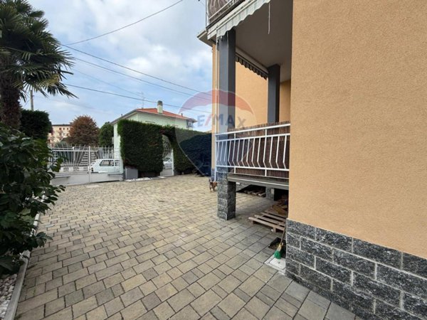 appartamento in vendita a Marnate