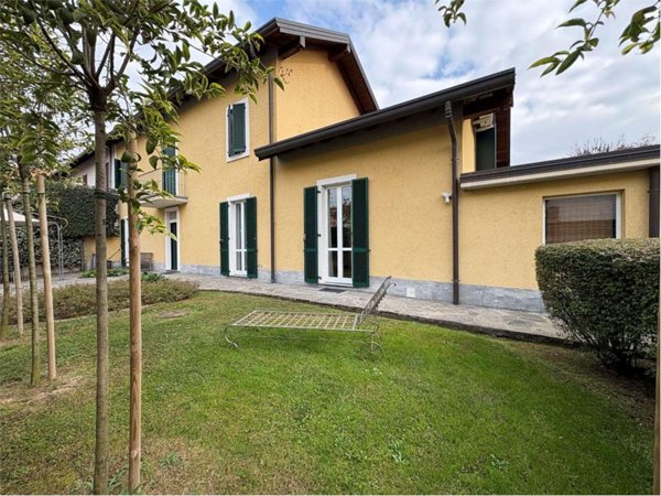 appartamento in vendita a Marnate