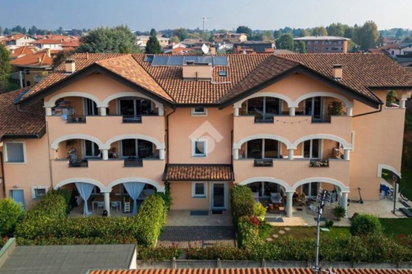 appartamento in vendita a Marnate
