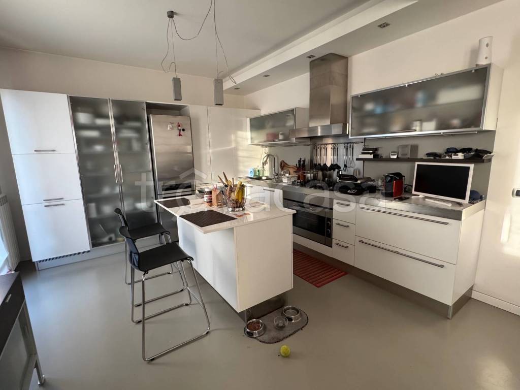 appartamento in vendita a Marnate