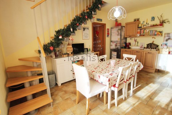 appartamento in vendita a Marnate