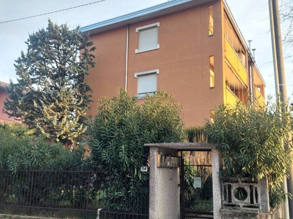 appartamento in vendita a Marnate