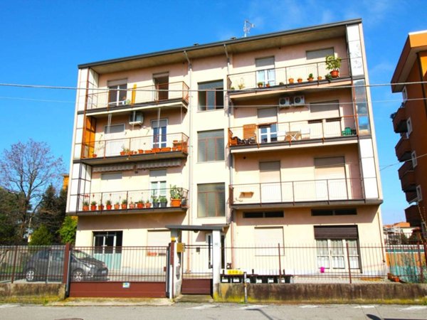 appartamento in vendita a Marnate