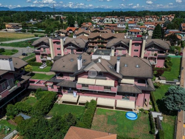 appartamento in vendita a Marnate