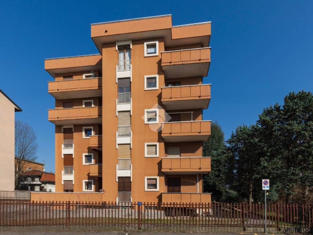 appartamento in vendita a Marnate