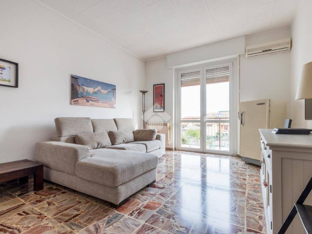 appartamento in vendita a Marnate