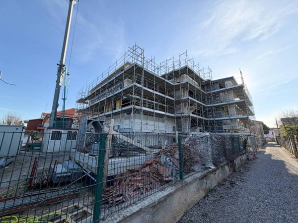 appartamento in vendita a Marnate