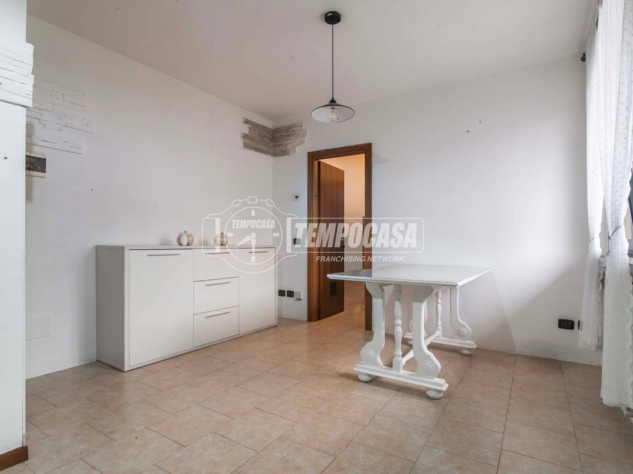 appartamento in vendita a Marnate