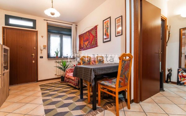 appartamento in vendita a Marnate