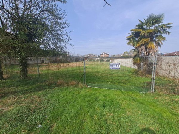 terreno agricolo in vendita a Marnate