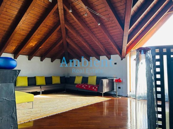 casa indipendente in vendita a Marnate