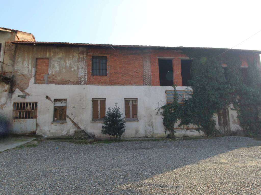 appartamento in vendita a Marnate