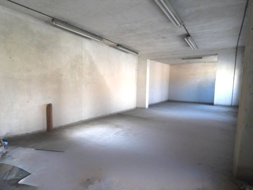 casa indipendente in vendita a Marnate