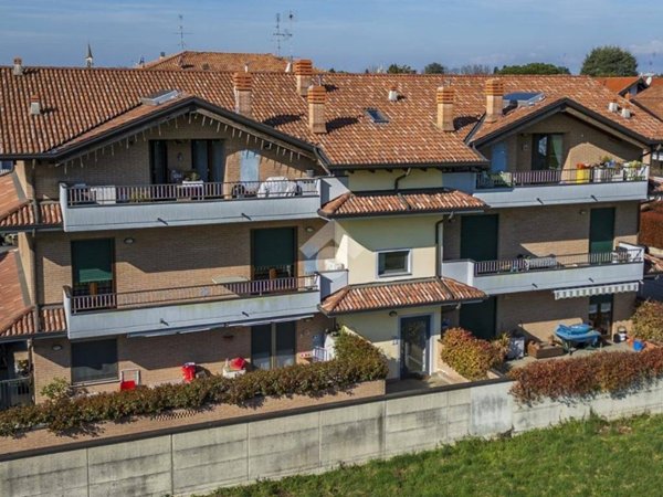 appartamento in vendita a Marnate