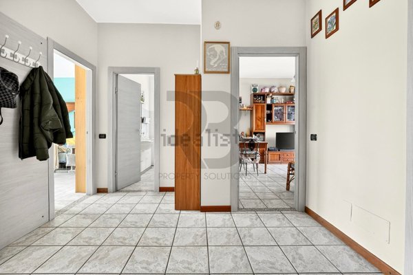 appartamento in vendita a Marnate