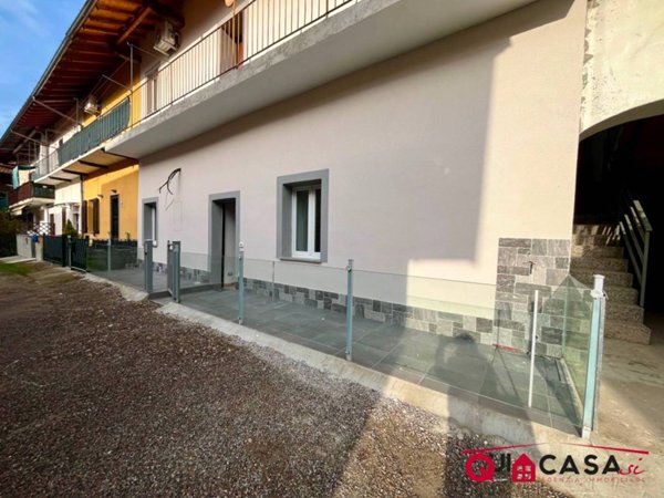 appartamento in vendita a Marnate in zona Nizzolina