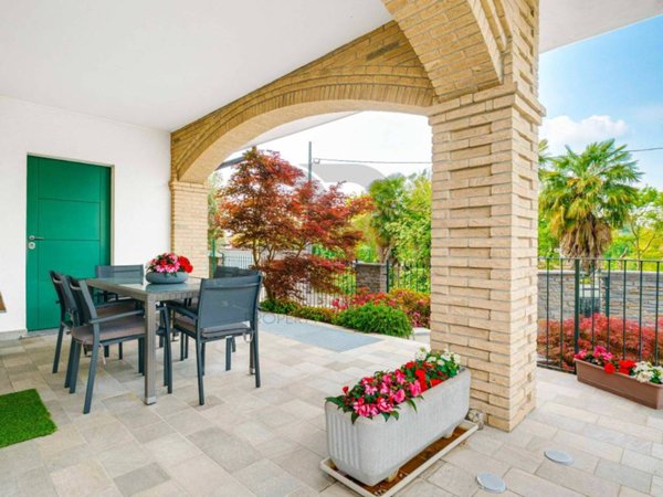 appartamento in vendita a Marnate