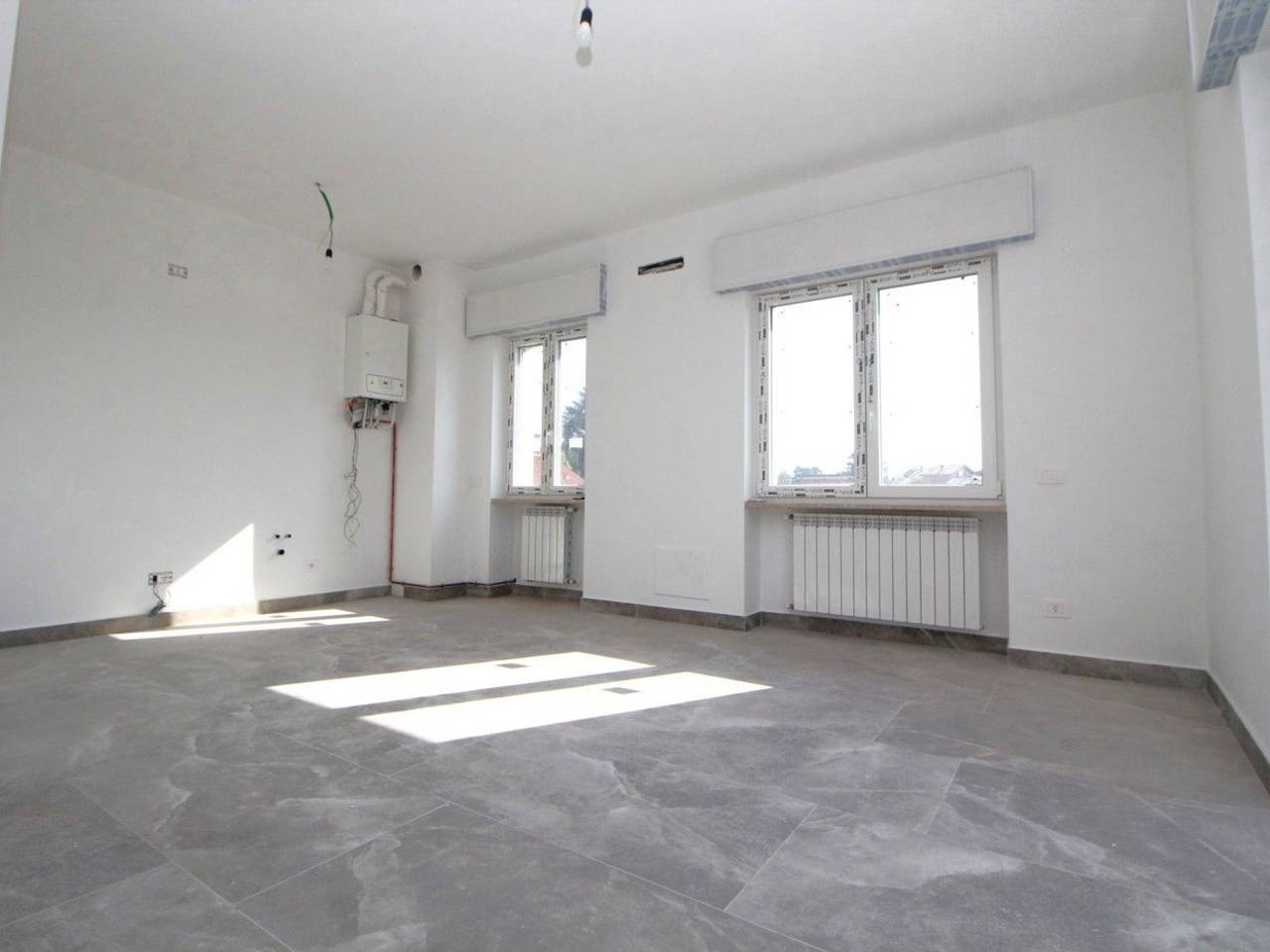 appartamento in vendita a Marnate in zona Nizzolina