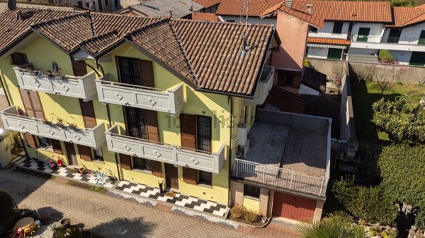 casa indipendente in vendita a Marnate