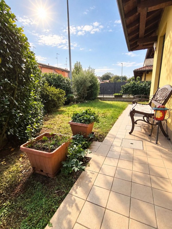 appartamento in vendita a Marnate