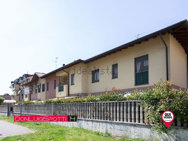 appartamento in vendita a Marnate