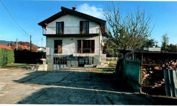 appartamento in vendita a Mercallo