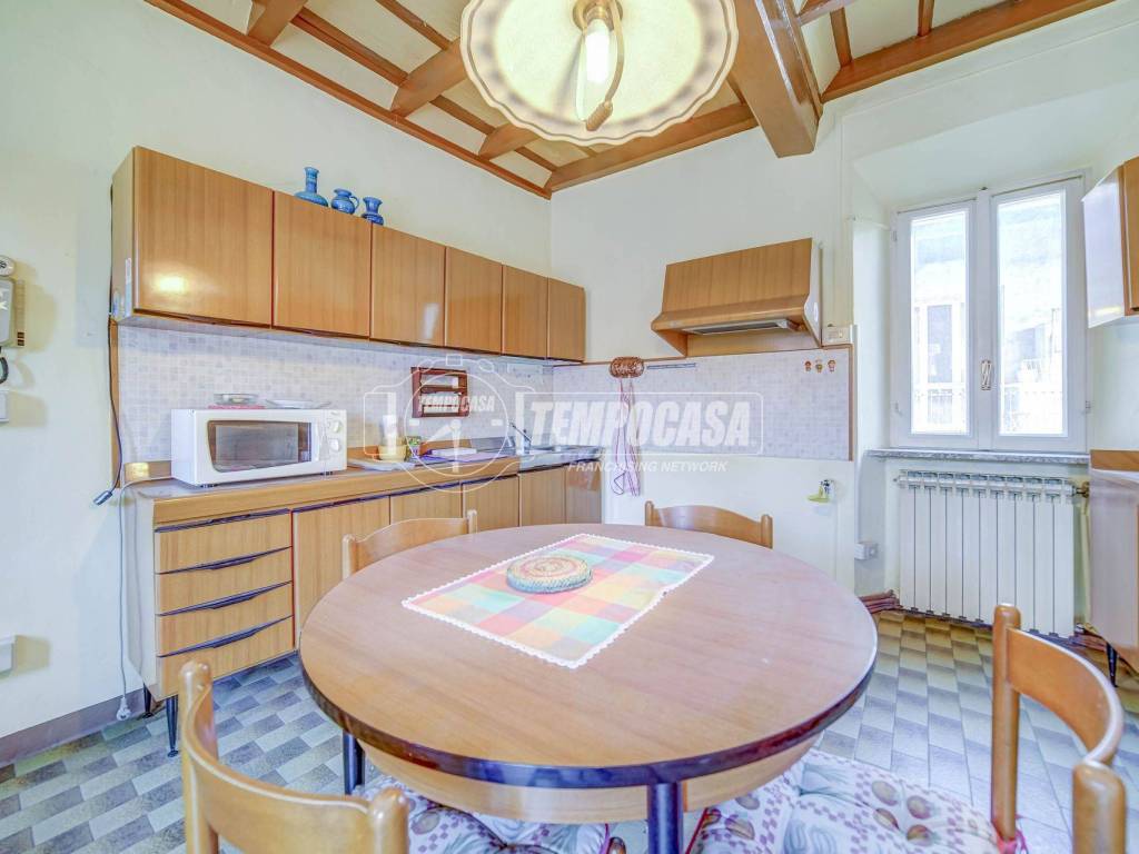 appartamento in vendita a Mercallo