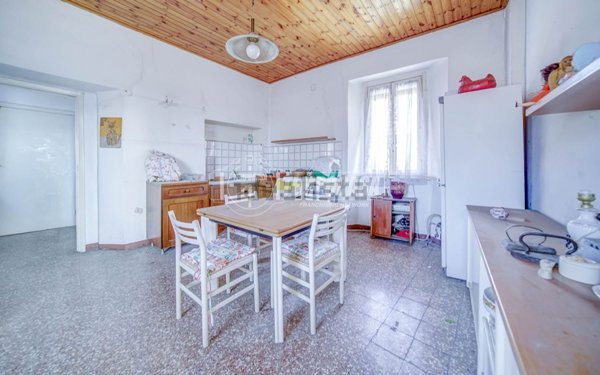 appartamento in vendita a Mercallo