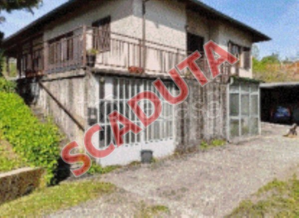 appartamento in vendita a Mercallo