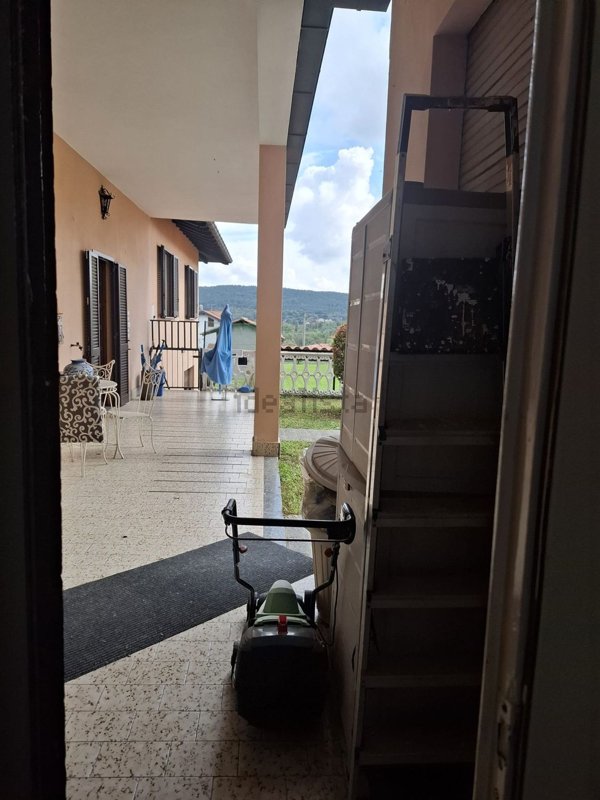 appartamento in vendita a Mercallo