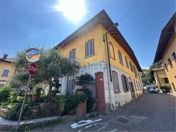 appartamento in vendita a Mercallo