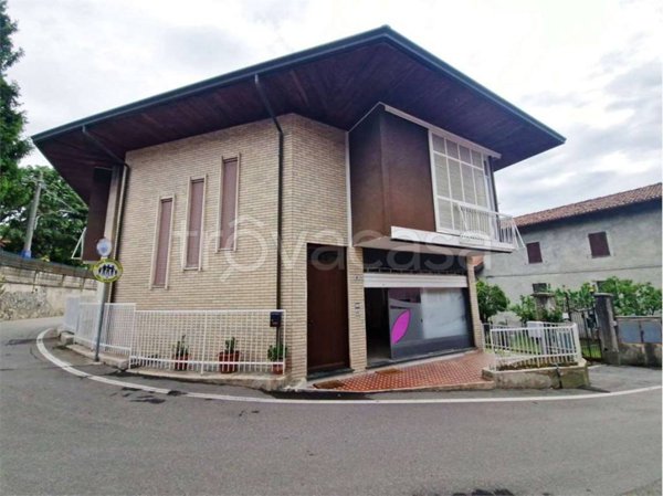 appartamento in vendita a Mercallo