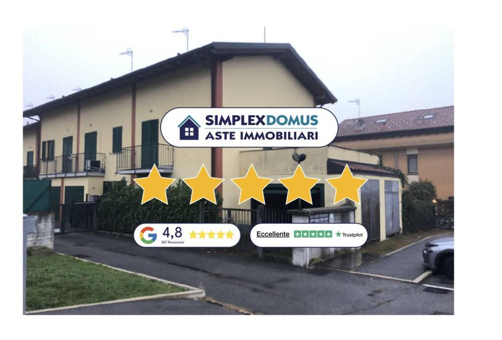 casa indipendente in vendita a Mercallo