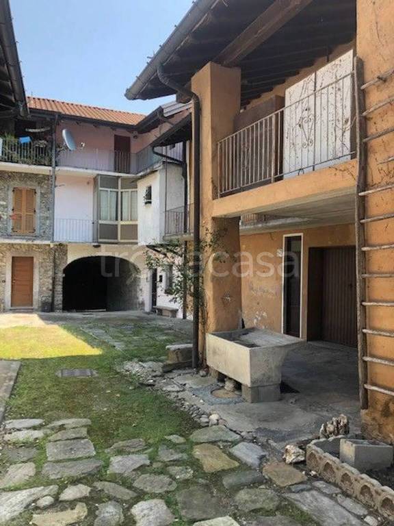 appartamento in vendita a Mesenzana