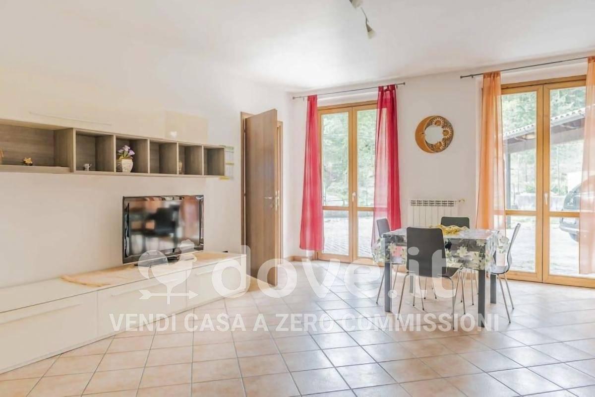 appartamento in vendita a Mesenzana