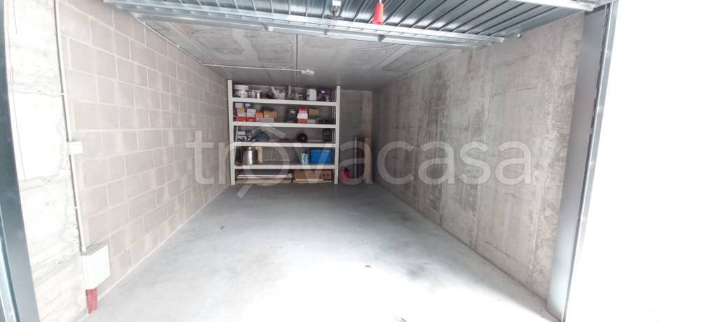 appartamento in vendita a Mesenzana in zona Pezza