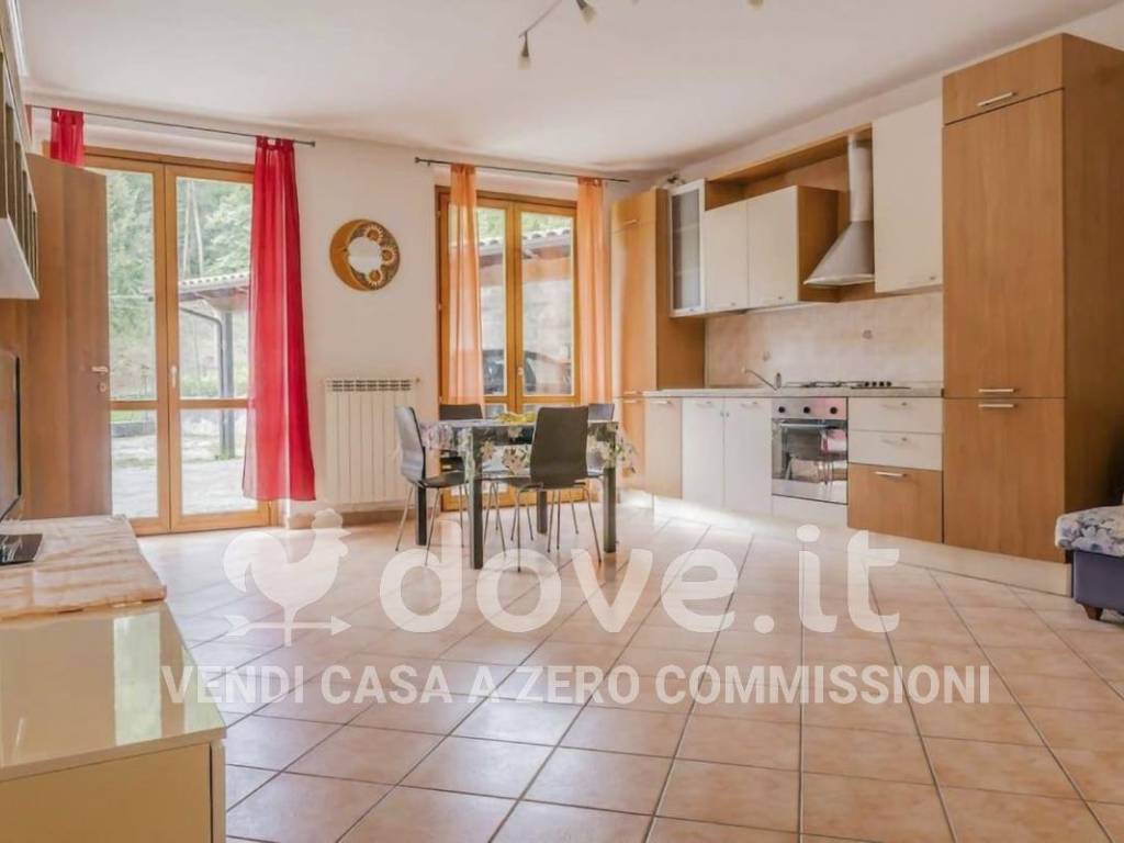 appartamento in vendita a Mesenzana