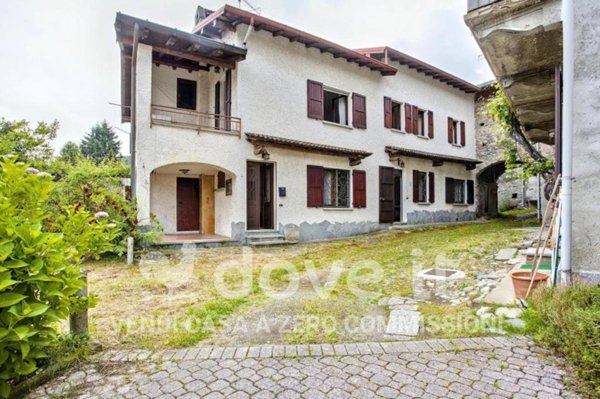 casa indipendente in vendita a Mesenzana in zona Pezza