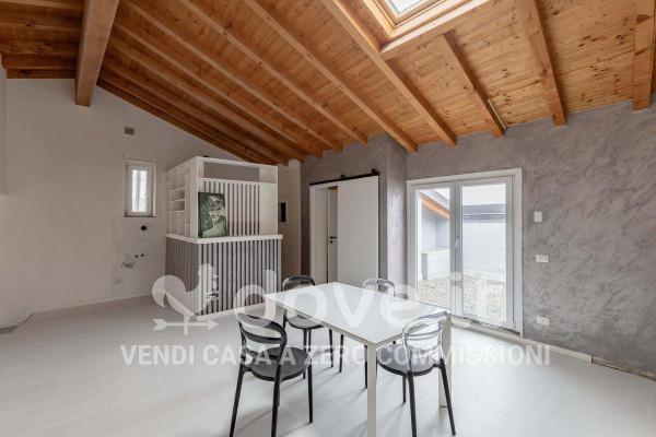 appartamento in vendita a Mesenzana