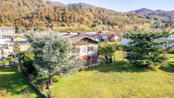 esavano in vendita a Mesenzana