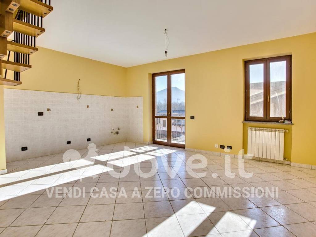 appartamento in vendita a Mesenzana