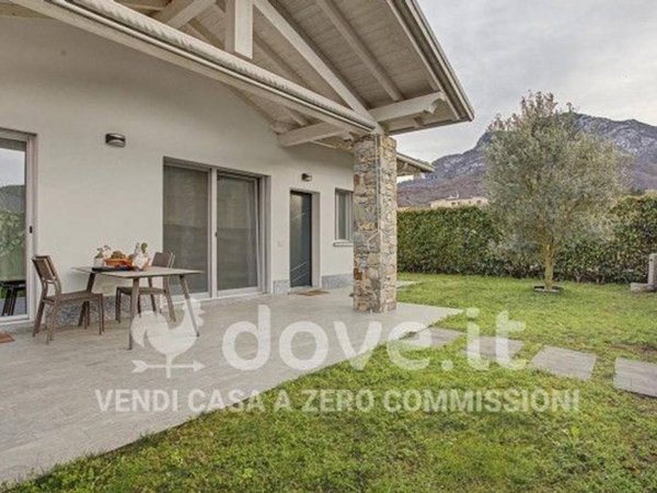 casa indipendente in vendita a Mesenzana in zona Pezza