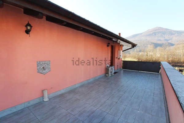 appartamento in vendita a Mesenzana in zona Molino d'Anna
