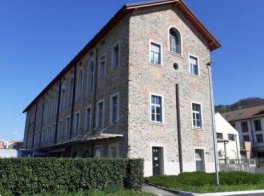 negozio in vendita a Mesenzana in zona Pezza