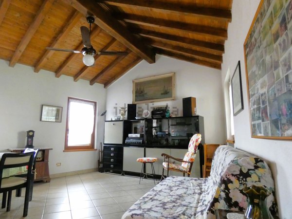 appartamento in vendita a Montegrino Valtravaglia