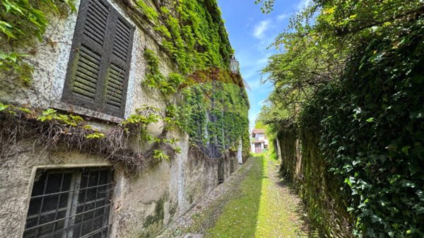 appartamento in vendita a Montegrino Valtravaglia