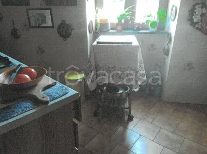 appartamento in vendita a Montegrino Valtravaglia