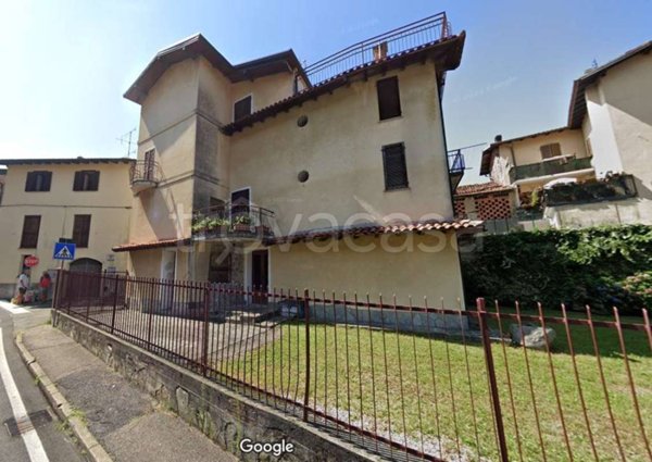 appartamento in vendita a Montegrino Valtravaglia